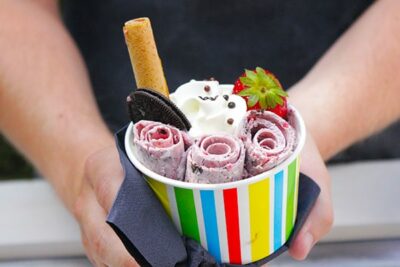 Foodtruck Festival 3 FoodTrucks Smokey's BBQ & De Ijsrollers